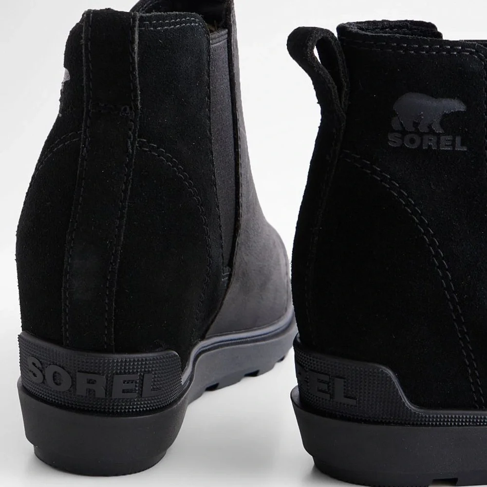 NWT SOREL Evie II Leather Ankle Boot